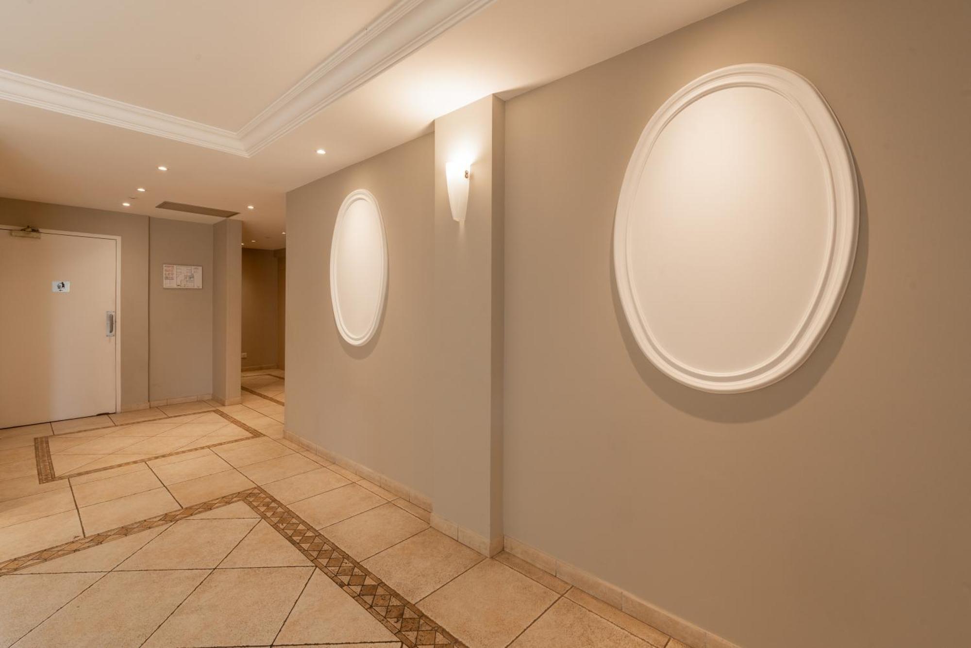 Monaco Border Luxury Suite - Sea View - Pool Beausoleil Ngoại thất bức ảnh