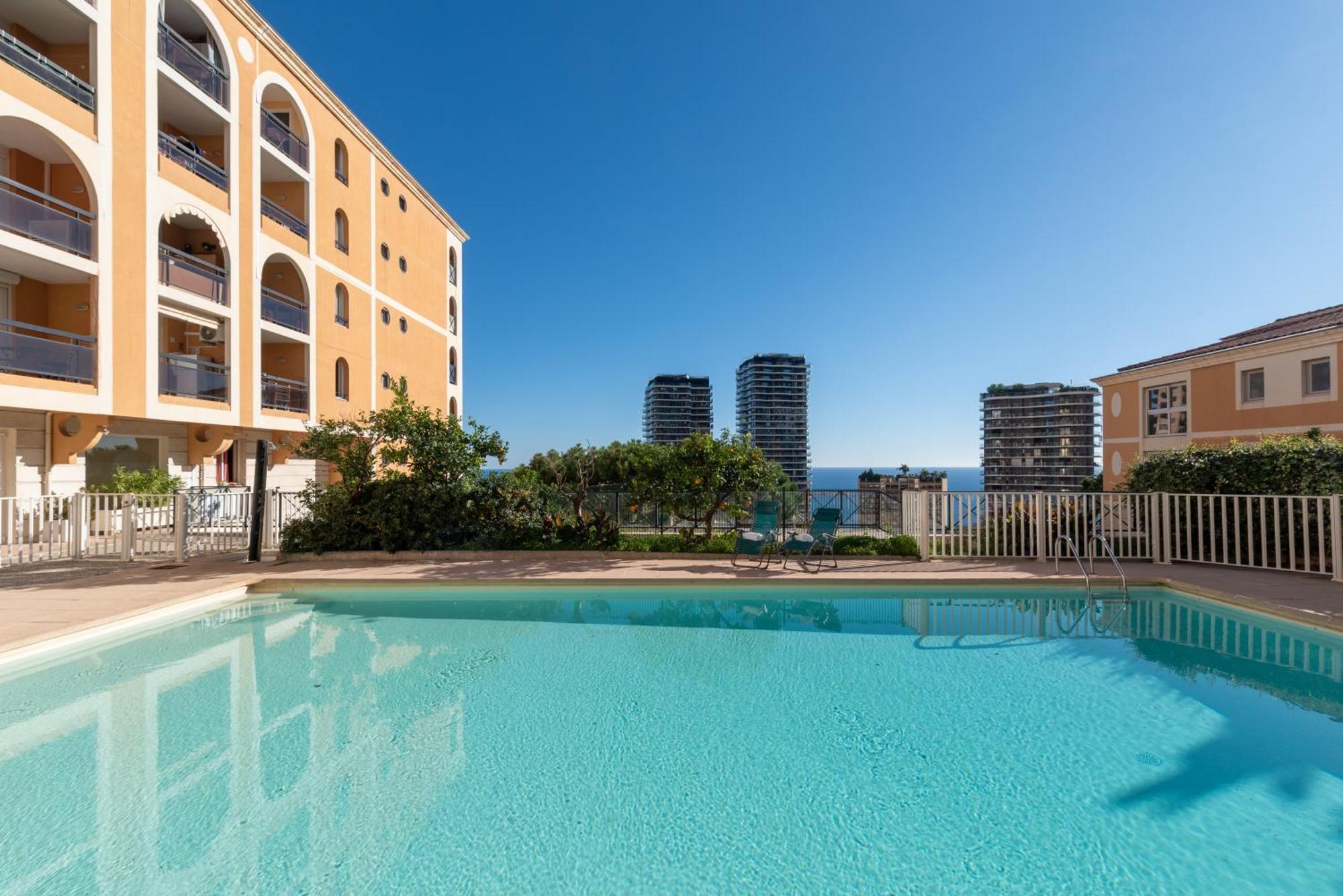 Monaco Border Luxury Suite - Sea View - Pool Beausoleil Ngoại thất bức ảnh